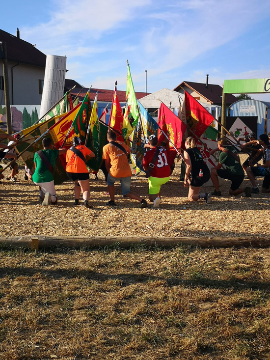 Drapeaux FVJC
